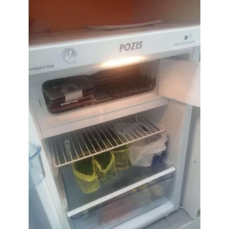Холодильник pozis 411. Pozis RS - 411. Холодильник Pozis RS-411 White. Холодильник Позис РС 411. Холодильник компактный Pozis RS-411 белый.
